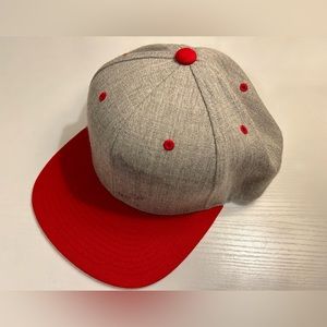 Red gray green SnapBack cap unisex one size